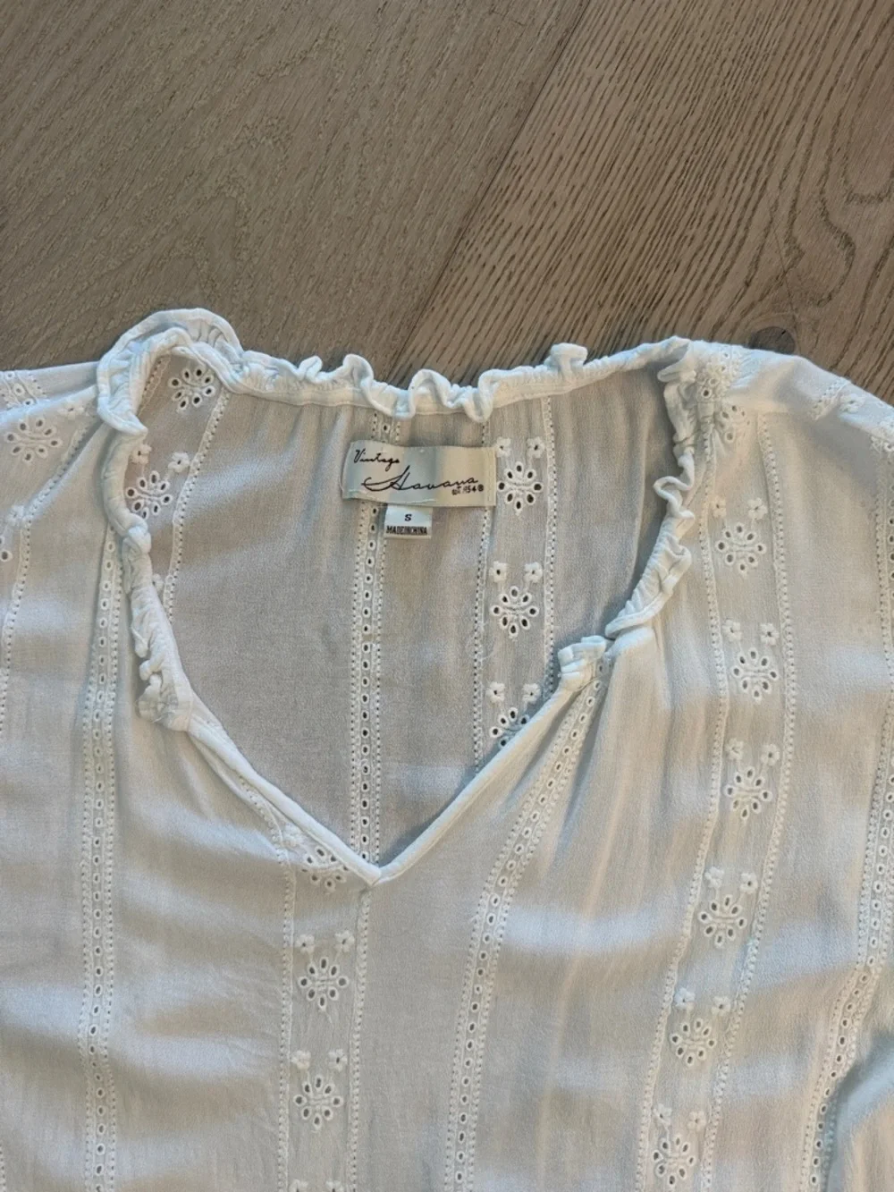 Bohemian Embroidered Too - Picture 4 of 4
